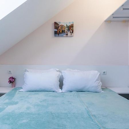 Hb Apartments Laghidze Tbilisi Esterno foto