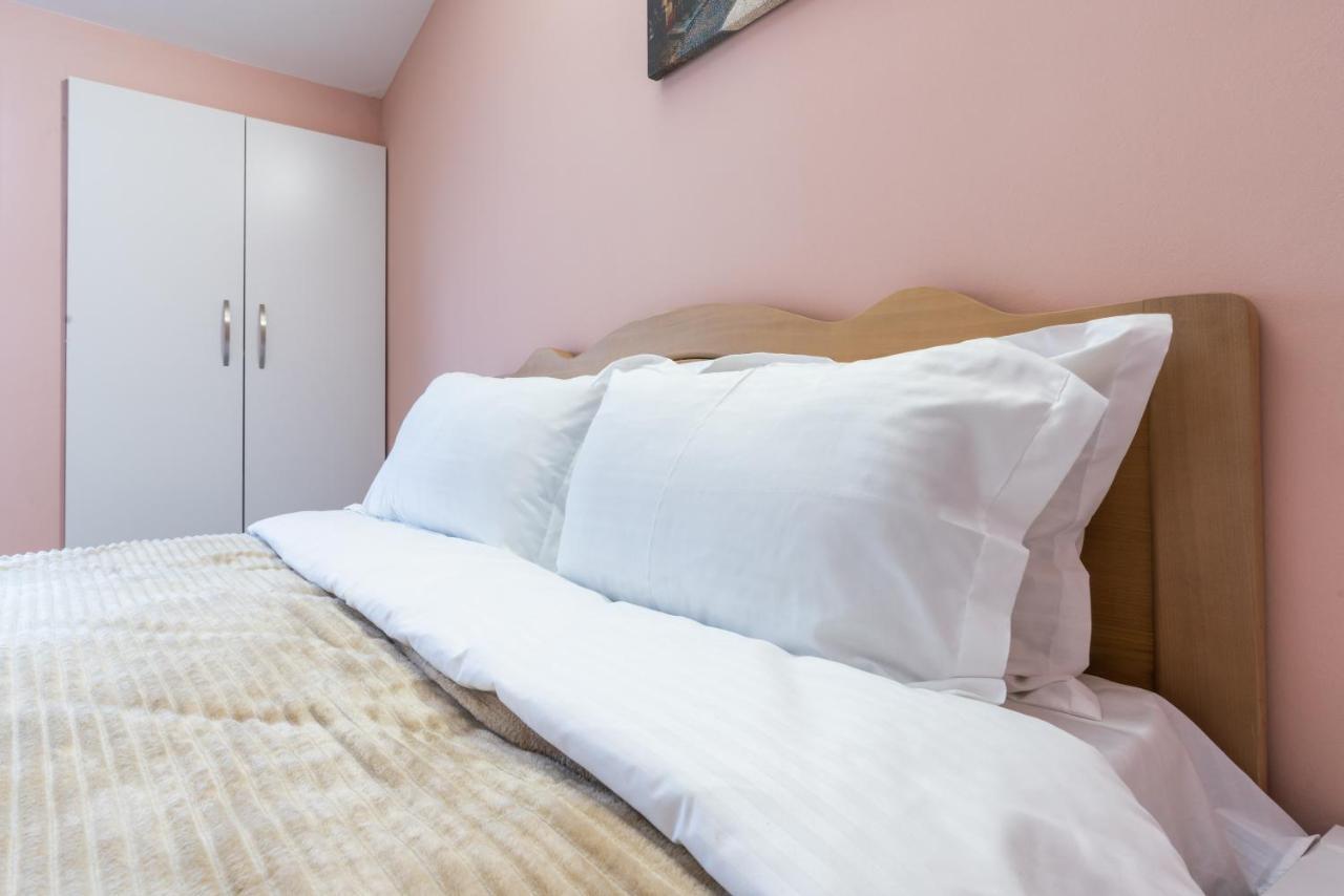 Hb Apartments Laghidze Tbilisi Esterno foto